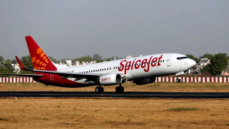 Woman Alleges ‘Inappropriate Behaviour’ By Co-Passenger On SpiceJet Flight; Airline Says ‘Didn’t File Complaint’