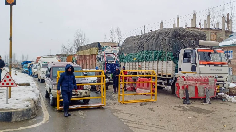 Jammu-Srinagar national highway closed for repair works