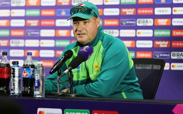 ‘When there’s insecurity, players start playing for themselves’ – Micky Arthur explains state of Pakistan cricket