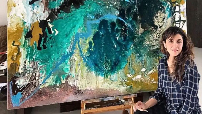 FPJ Exclusive: Artist Anita Goel Speaks About Her Love For Abstract Painting, Art Education & More