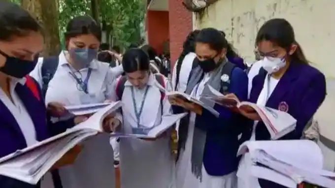 MP Board Exam 2024: Class 10 students denied due to non-availability of admit card