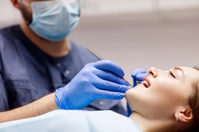 Dentists to be offered cash to take on extra NHS patients