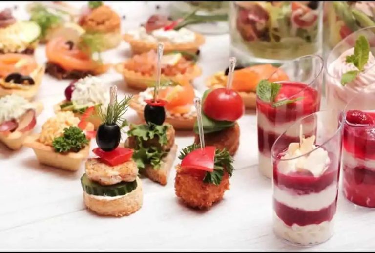 Tapas vs Pintxos: Can You Tell These Culinary Giants Apart?