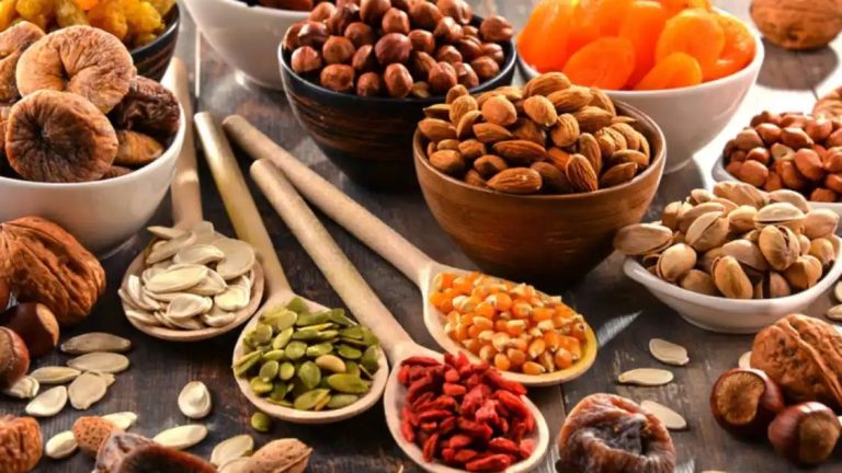 Stay away from these 5 dry fruits in the morning