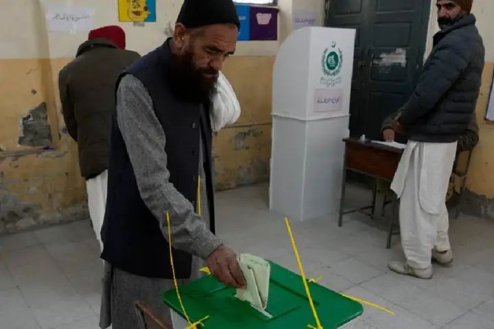 Pakistan elections: Voting begins across country amid security threats, mobile phone services suspended