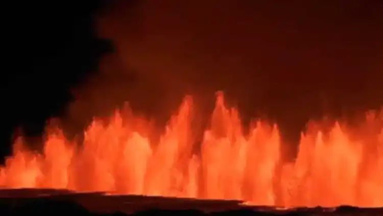 Iceland’s Reykjanes Peninsula experiences 6th volcanic eruption since 2021: WATCH