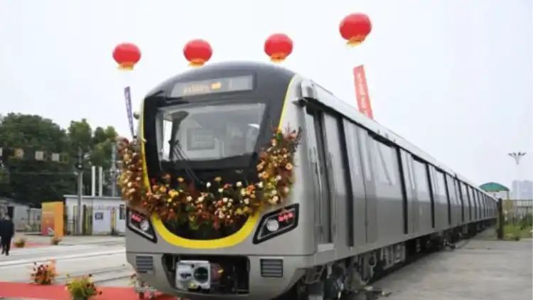 Bengaluru Welcomes Its First Driverless Metro Train