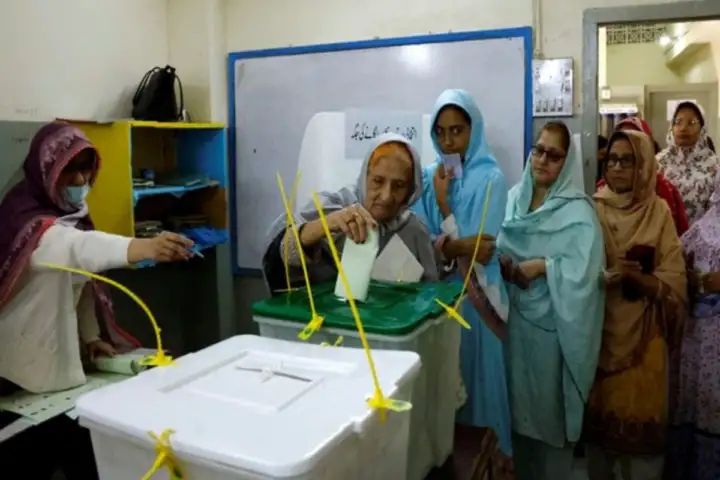 Pakistan Elections 2024: Pakistan’s Interior Ministry Says Election Results Delayed Due To Lack Of Connectivity