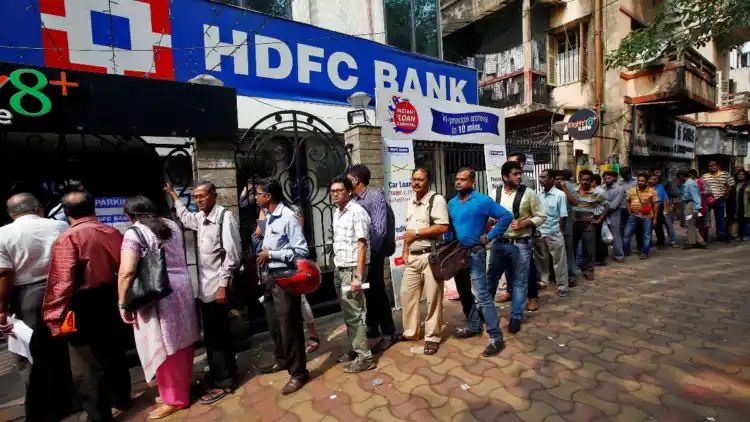 HDFC Bank shares hover near one-year low level. Is it time to accumulate?