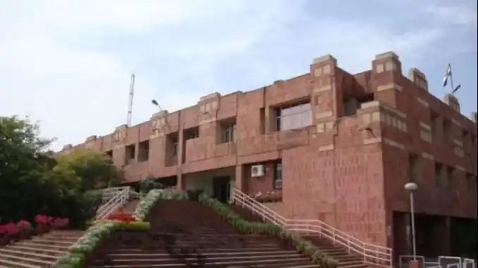 JNU passes resolution to extend age limit to contest students’ union polls by 2 years