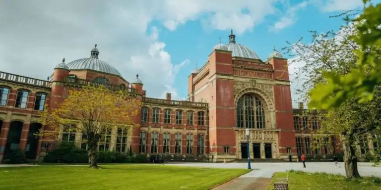 University of Birmingham Apologizes For Confusing Sikh Event With Islamic Awareness Week