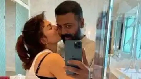 Maan meri jaan’: Sukesh writes letter to Jacqueline on Valentine’s day, attacks ‘gold-digger’