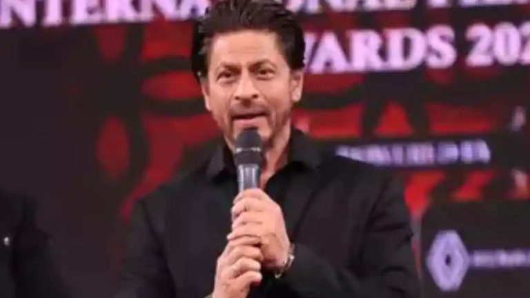 DPIFF: Shah Rukh Khan Gives Moving Speech After Best Actor Win, Calls Himself ‘Laalchi’, Says ‘Aisa Laga Ab Milega Nahi…’