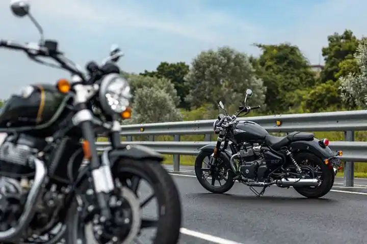 Royal Enfield Super Meteor 650 sells 14,000 units in first year