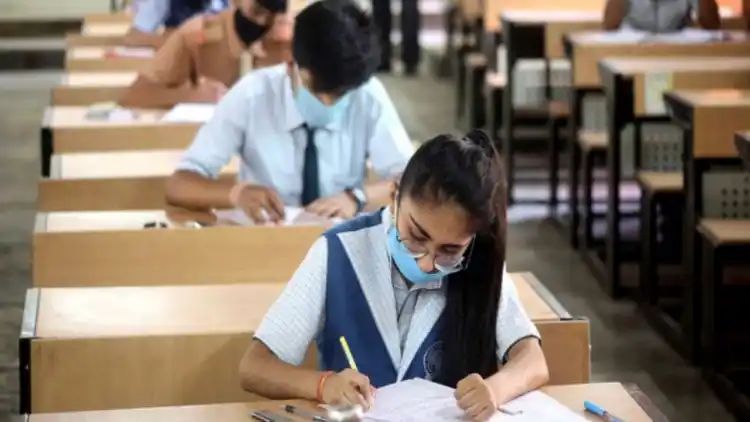 CBSE Suggests Open-Book Exams For Classes 9 To 12: Report