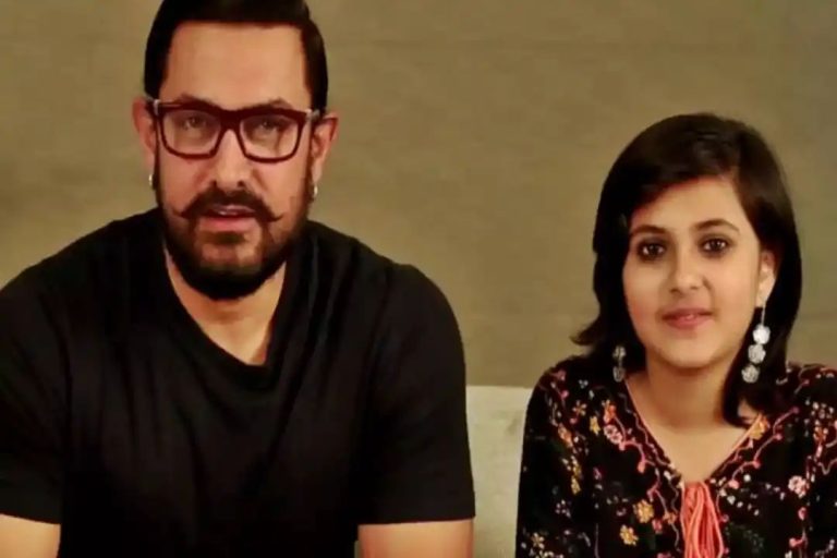 Aamir Khan meets the family of Suhani Bhatnagar