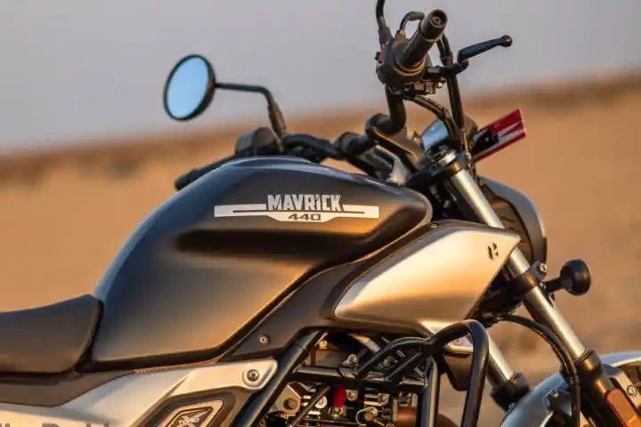 Hero Mavrick 440 Vs Harley Davidson X440: Image Comparison