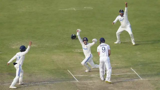 Low bounce, high-flying Indian spinners make English batting bend and bow down to their wiles