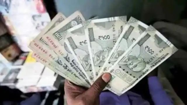 Rupee settles 2 paise higher at 82.89 against US dollar