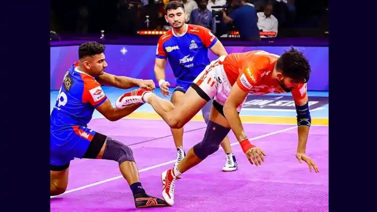 PKL 2023-24: Haryana Steelers Cruise Into Semis After Beating Gujarat Giants 42-25