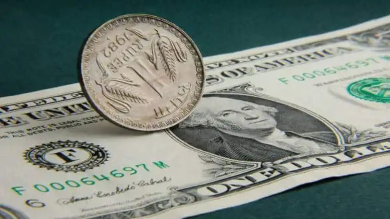 Rupee slips 1 paisa to close at 82.89 against US dollar