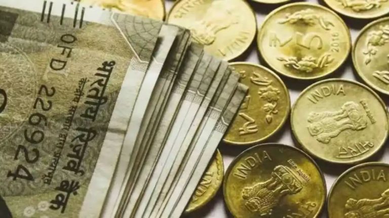 Companies to dole out 10 pc average salary hike this year, says survey