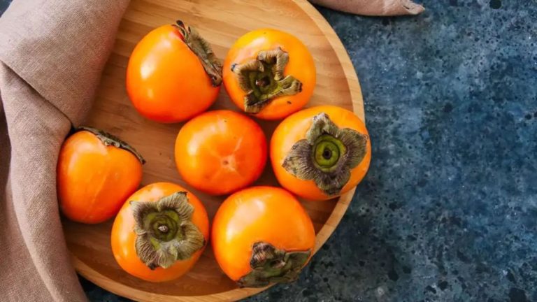 Superfood Persimmon: Know THESE 5 benefits of Amlok