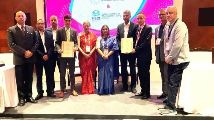 IIM Jammu and NIFT Srinagar forge alliance for innovation at Bharat Tex 2024