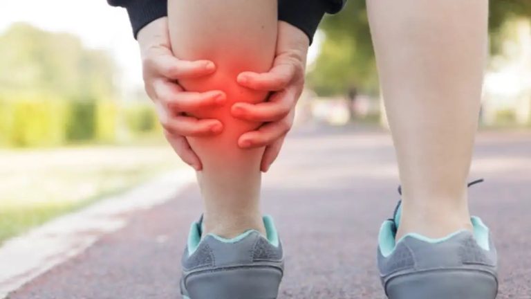 What is ‘Charley Horse’? Know symptoms, causes and prevention tips for leg cramps relief