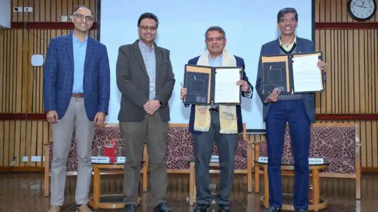 IIT Kanpur receives $250,000 donation from alumnus for endowed programmes