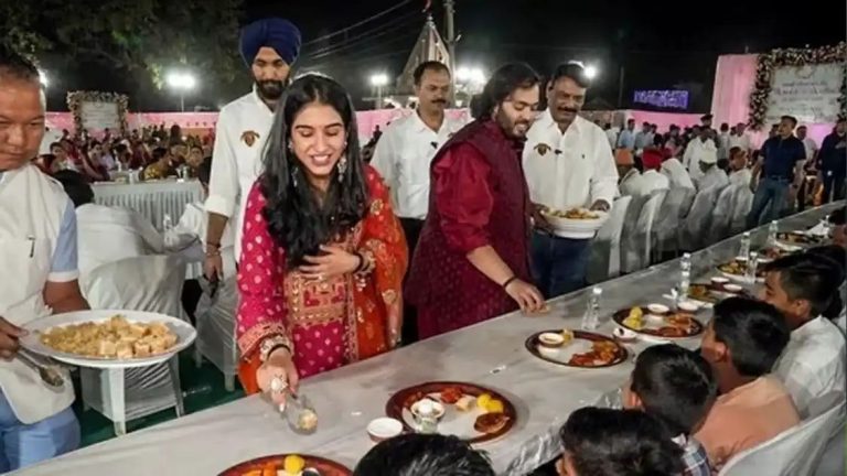 Anant Ambani-Radhika Merchant Pre-Wedding Event: Happy Couple Look Effortlessly Stylish In Ethnic Ensemble!