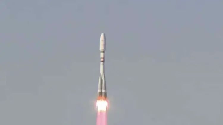 Russia launches Soyuz rocket into space carrying Iranian satellite