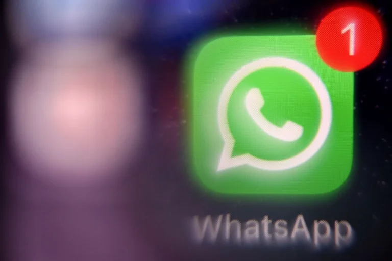 WhatsApp update appears to bring conversations from other platforms into app