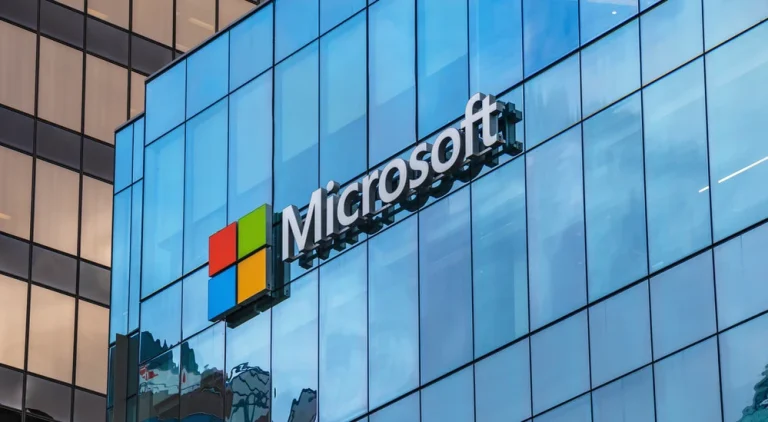 Microsoft’s Move in Telecom – 5G Partnership with Etisalat and AI Innovations Reshape Industry