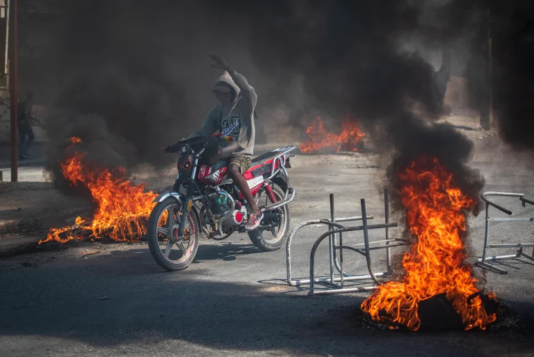 Gunfire, tension and fear in new day of escalating violence in Haiti