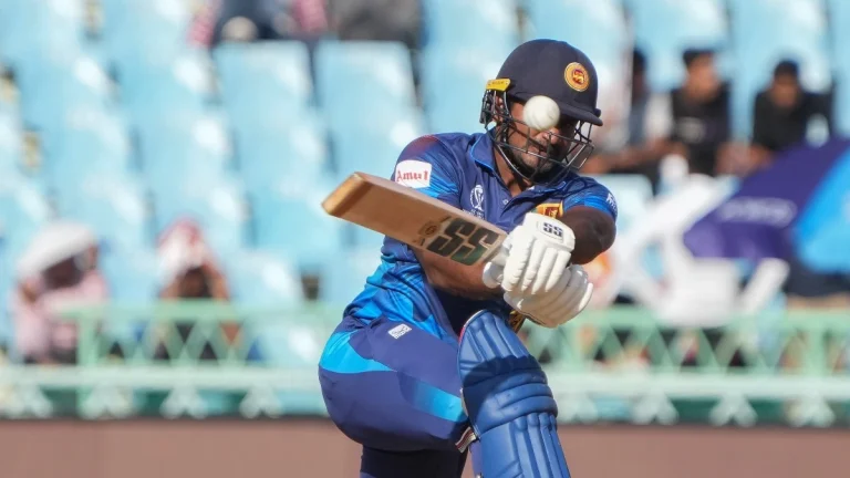 Kusal Perera out of the BAN T20Is due to respiratory infection, Dickwella called-up