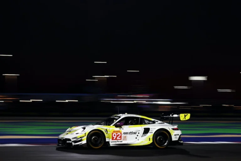 Manthey secures first victory of the WEC LMGT3 era in Qatar