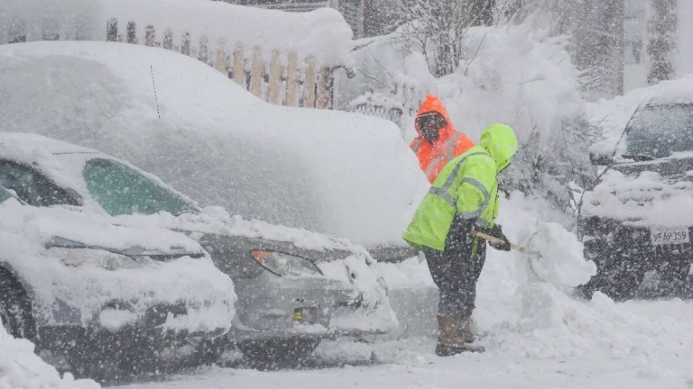 More snow on cards for blizzard-hit Sierra Nevada in California, rain likely too