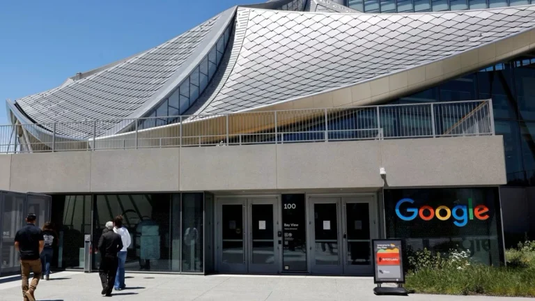 New Google office can’t get Wi-Fi right, managers tell employees to work from cafe