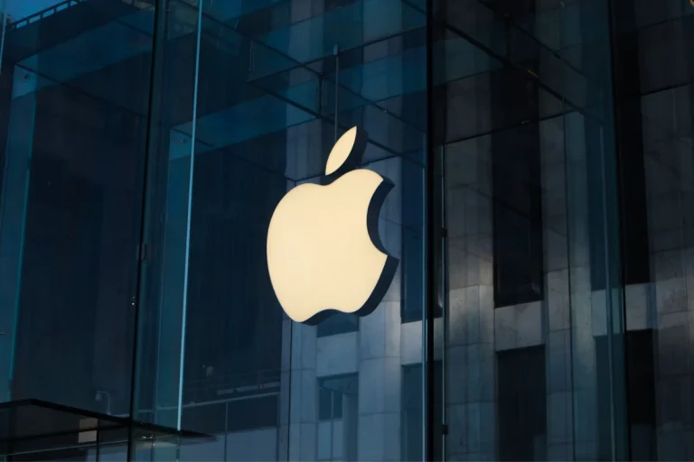 Apple Reinstates Epic Games Developer Accounts