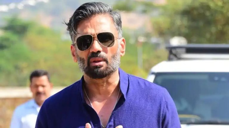 Suniel Shetty takes lessons in making reels from `Dance Deewane` contestants