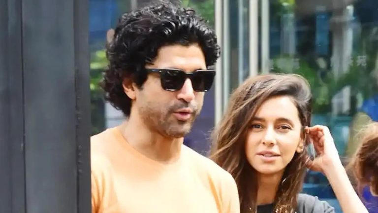 Farhan Akhtar, Shibani Dandekar team up for Netflix series `Dabba Cartel`