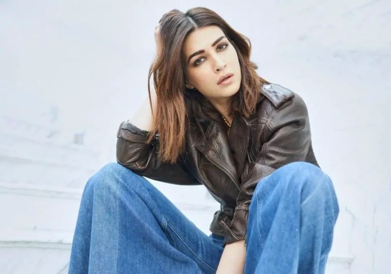 With the huge success of Teri Baaton Mein Aisa Uljha Jiya National Award winner Kriti Sanon is on a high; deets inside