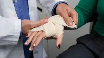 Researchers from IASST develop eco-friendly wound dressing using banana fibres