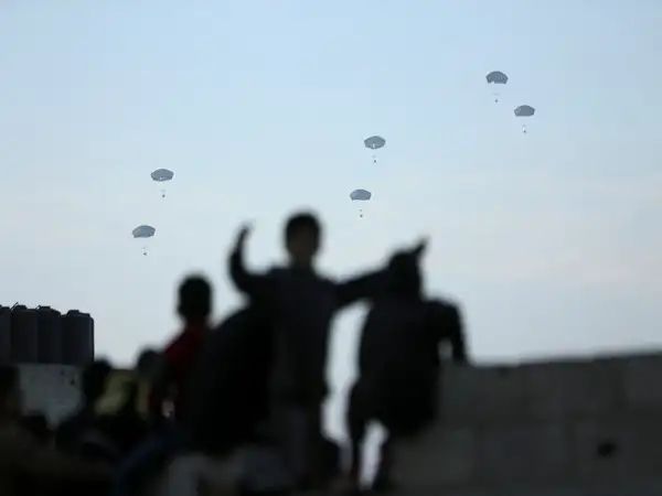 No water, medical supplies in US’ humanitarian aid airdrops into Gaza