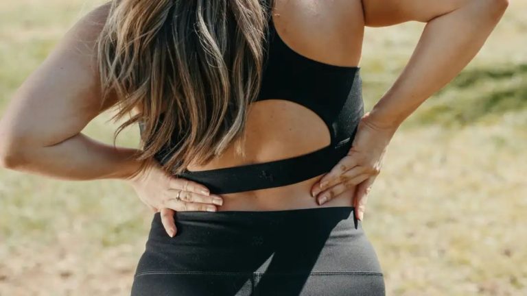 Bad Posture Woes? Realign Your Spine Health With These Simple Stretches