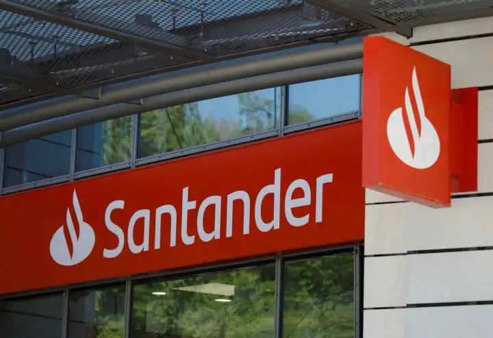 Banco Santander announces job cuts in US amid digitalisation drive