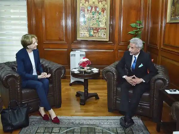 Jaishankar meets with Secy General of French Foreign Affairs Ministry Anne-Marie Descotes