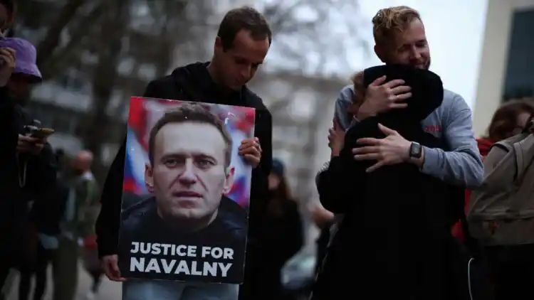 More than 40 countries call for international probe into death of Kremlin critic Navalny