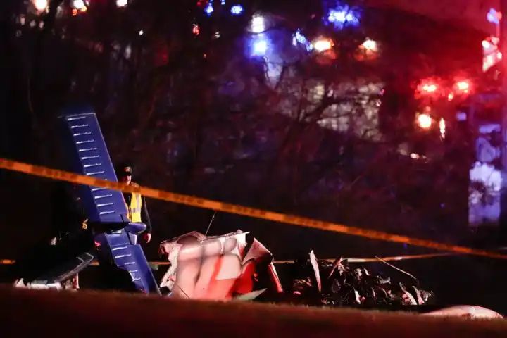 Several dead as small plane crashes in US’s Nashville